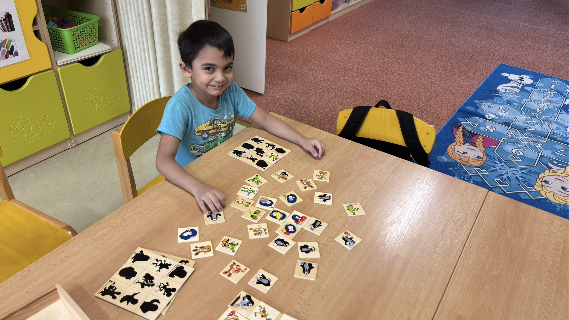 Hledáme stíny krtečka a jeho kamarádů