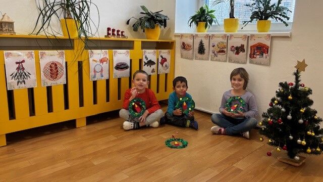 Vánoční tvoření - vyrábíme adventní věnec 